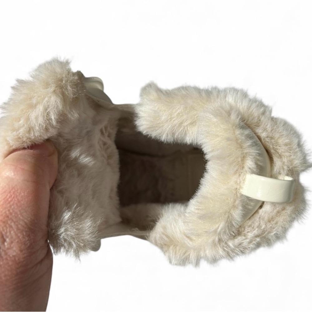 ❄️ White Mountain Taurus Bootie | Faux Fur + Water Resistant | Size 7 - Picture 10 of 13